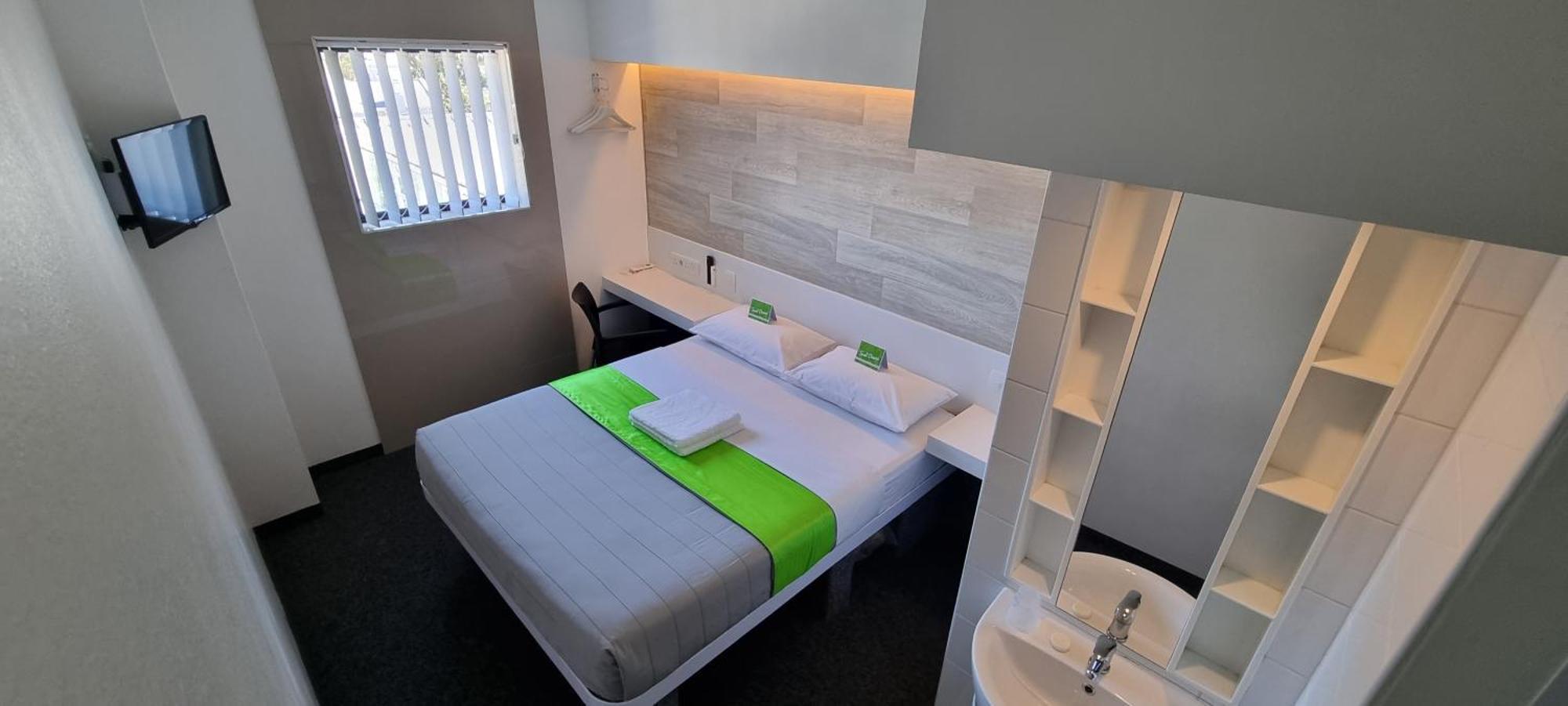 Check Inn Hotel Cape Town Bagian luar foto
